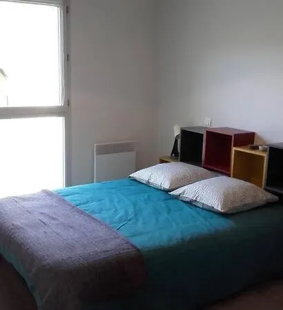 Apartment 2 Pers, La Montagne En Ville, Avec Garage Oloron-Sainte-Marie