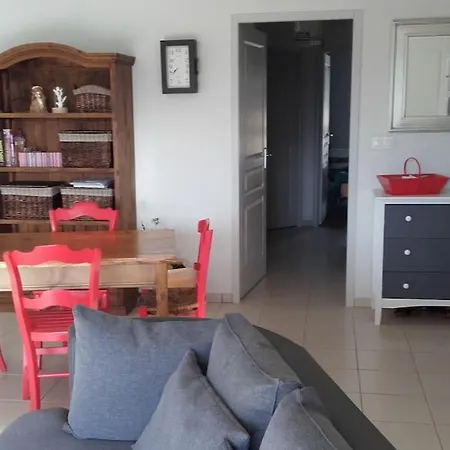Apartment 2 Pers, La Montagne En Ville, Avec Garage